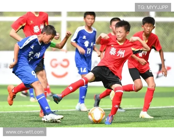 足球教育助力青少年成长推动团队协作精神全面发展 足球教育助力青少年成长推动团队协作精神全面发展